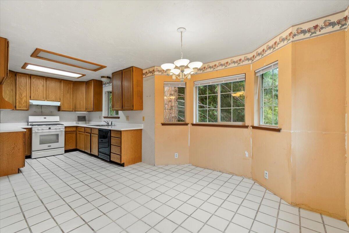 4480 Mitchell Road Eureka, CA 95503 - Photo 7 of 24 05-DSC07473-HDR