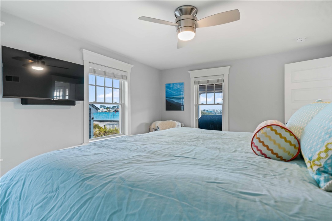 1185 Succotash Road Narragansett, RI 02879 - Photo 11 of 37