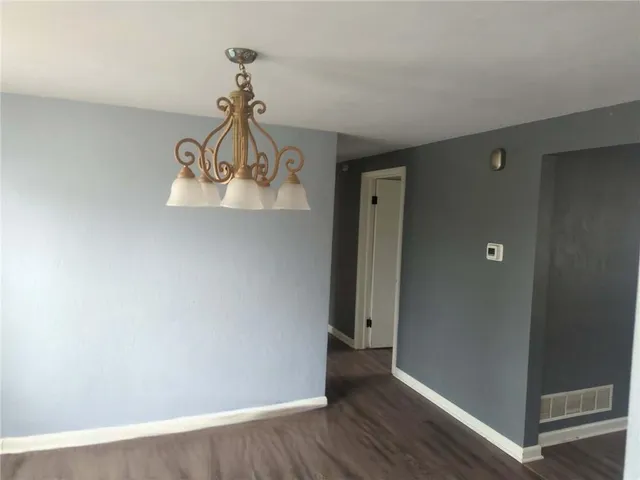 $225,000 | 407 West 29th Street, Higginsville, MO 64037