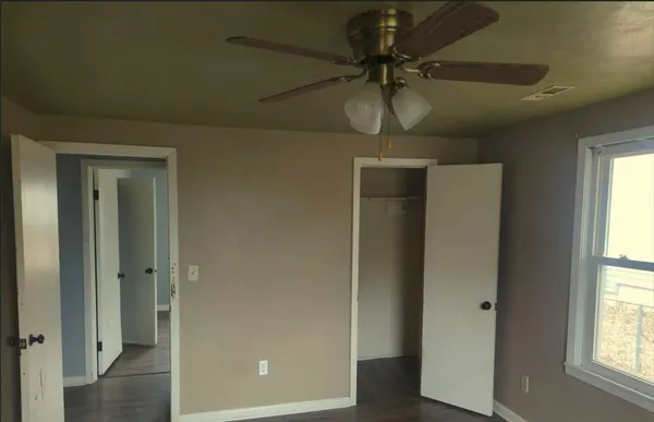 $180,000 | 407 West 29th Street, Higginsville, MO 64037