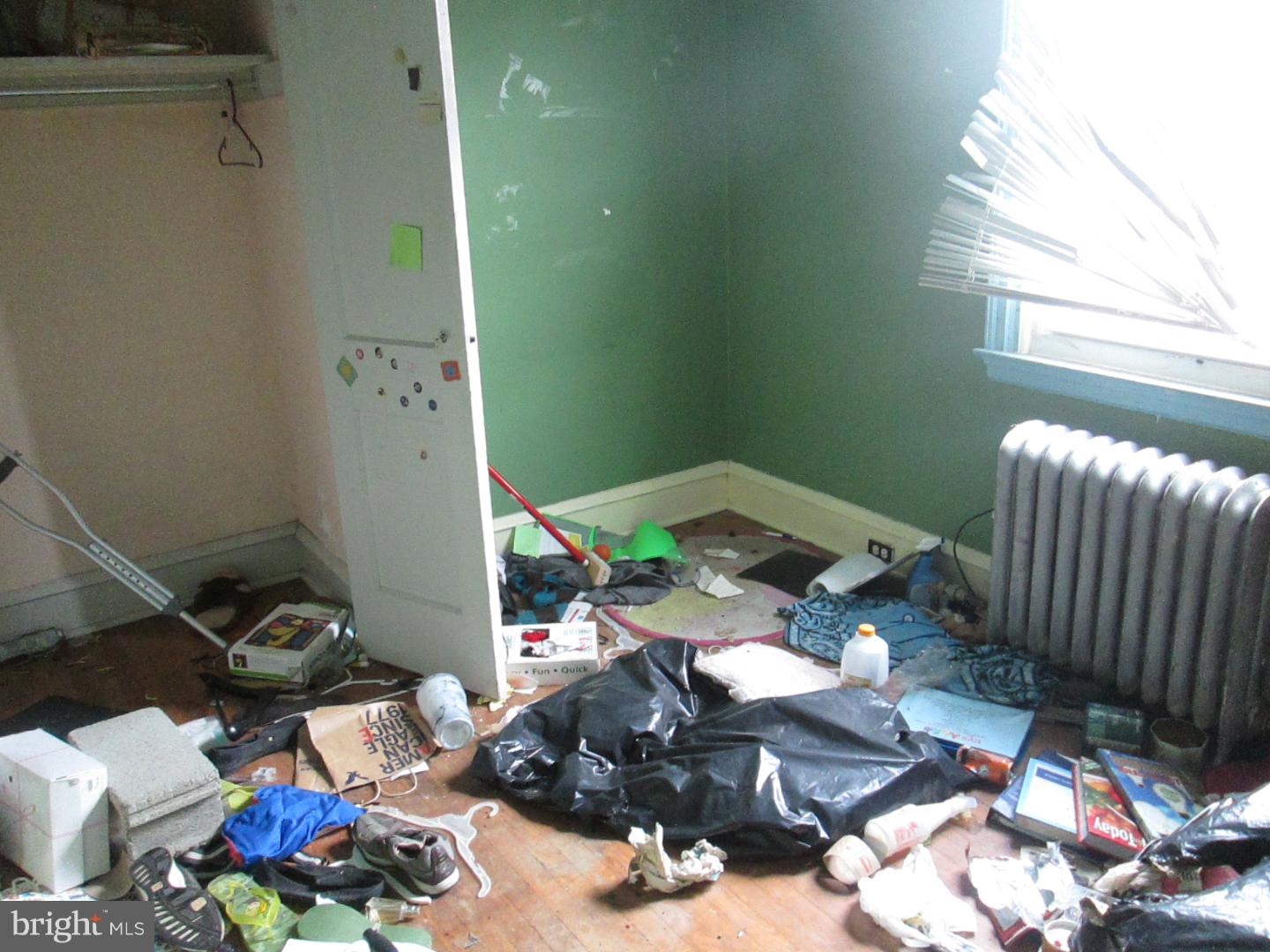 246 Maypole Road Upper Darby, PA 19082 - Photo 6 of 8