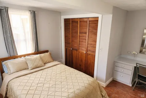 $949,000 | 215 Tunnel Avenue, Richmond, CA 94801
