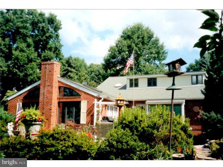 504 Hamilton Road Ambler, PA 19002 - Photo 2 of 9 Exterior Back