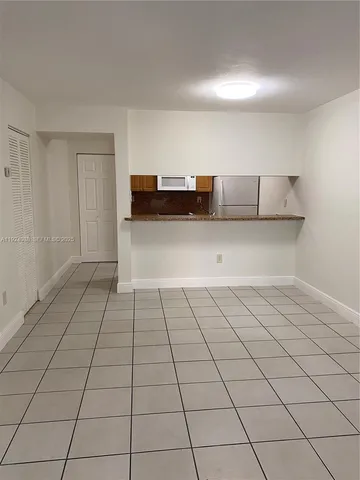 $2,250 | 18280 Mediterranean Boulevard, Unit 43, Hialeah, FL 33015