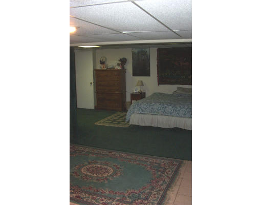52 Curtis Road Framingham, MA 01702 - Photo 6 of 7 Gallery Image 6