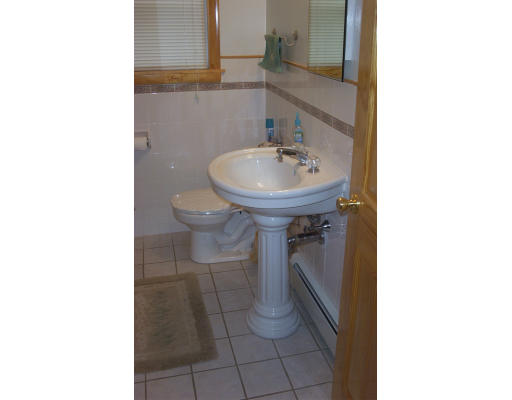 52 Curtis Road Framingham, MA 01702 - Photo 7 of 7 Gallery Image 7