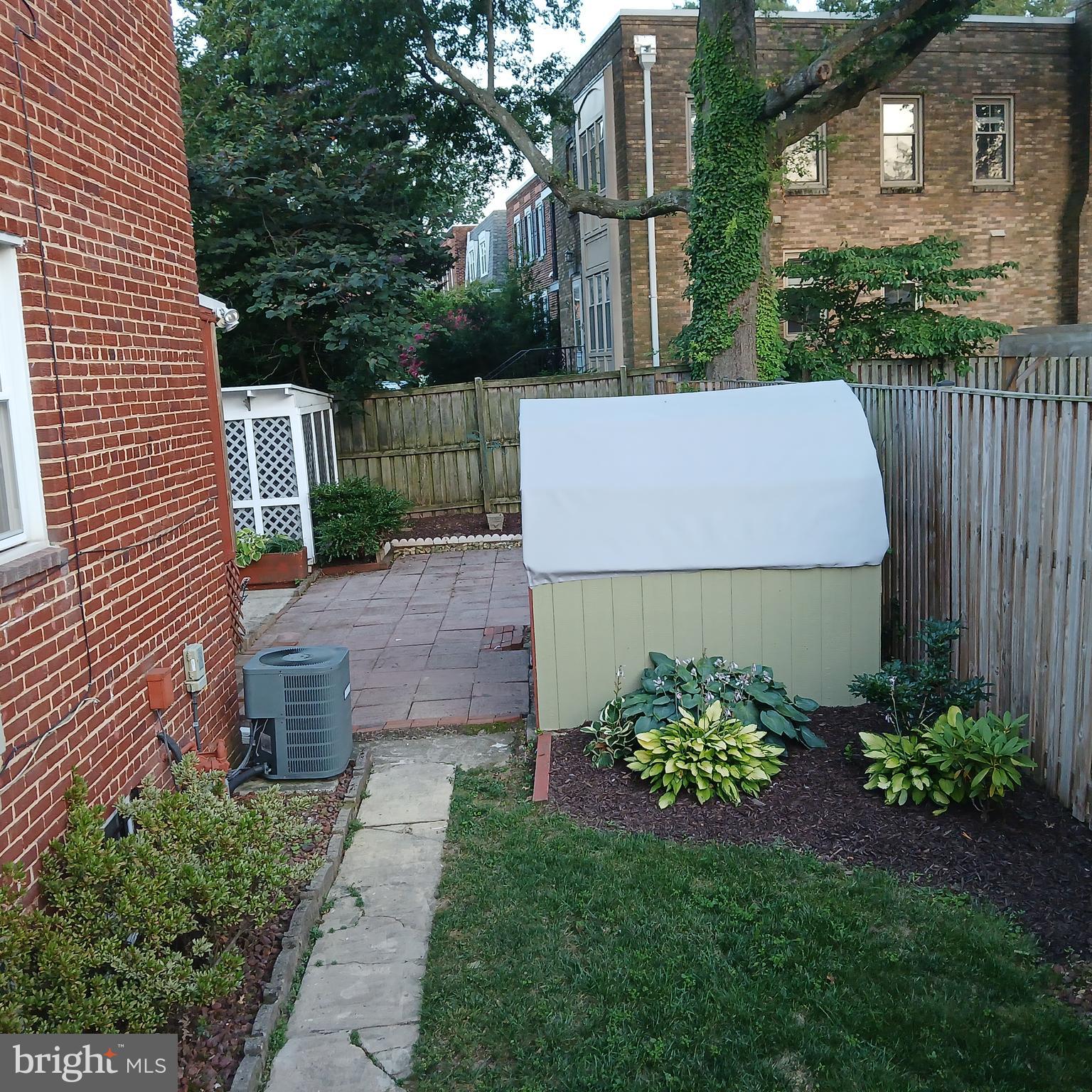 3202 13th Road South Arlington, VA 22204 - Photo 26 of 32