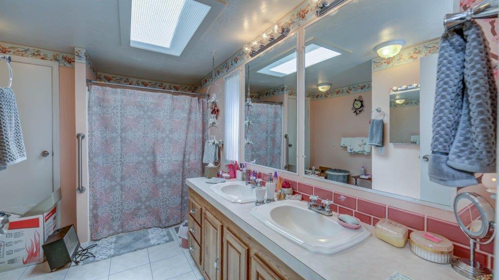 176 Ward Road Merlin, OR 97532 - Photo 17 of 31 Additional Photo