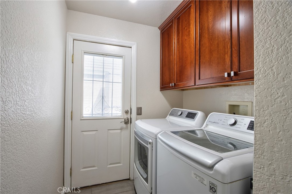 1986 White Rabbit Trail Upland, CA 91784 - Photo 26 of 50 Laundry room- closed door leads to rear yard