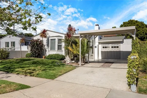 $2,690,000 | 424 South Meadows Avenue, Manhattan Beach, CA 90266