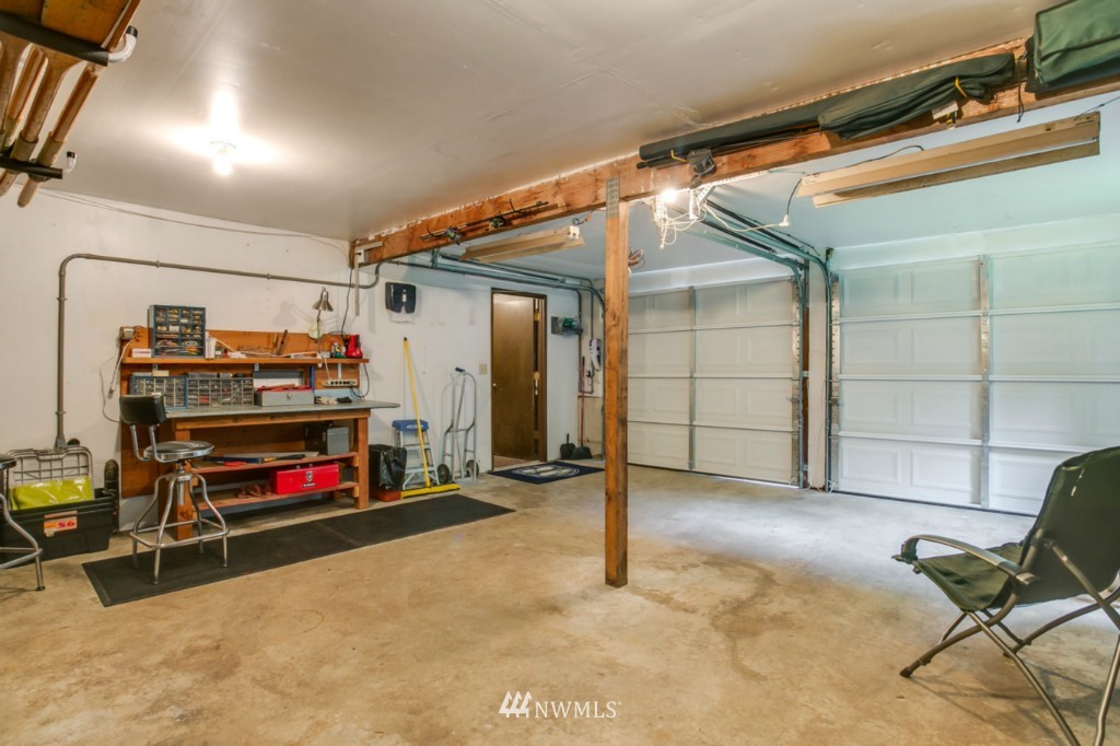 14423 160th Avenue Southeast Renton, WA 98059 - Photo 19 of 24