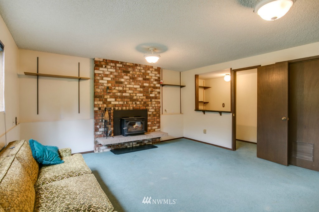 14423 160th Avenue Southeast Renton, WA 98059 - Photo 21 of 24