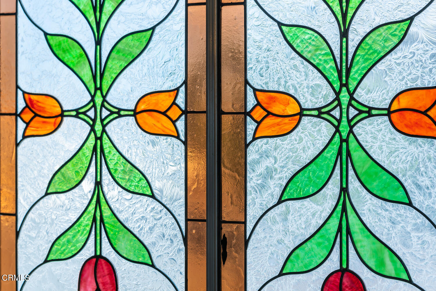 840 Mandalay Beach Road Oxnard, CA 93035 - Photo 9 of 39 a view of outdoor space with garden and entertaining area