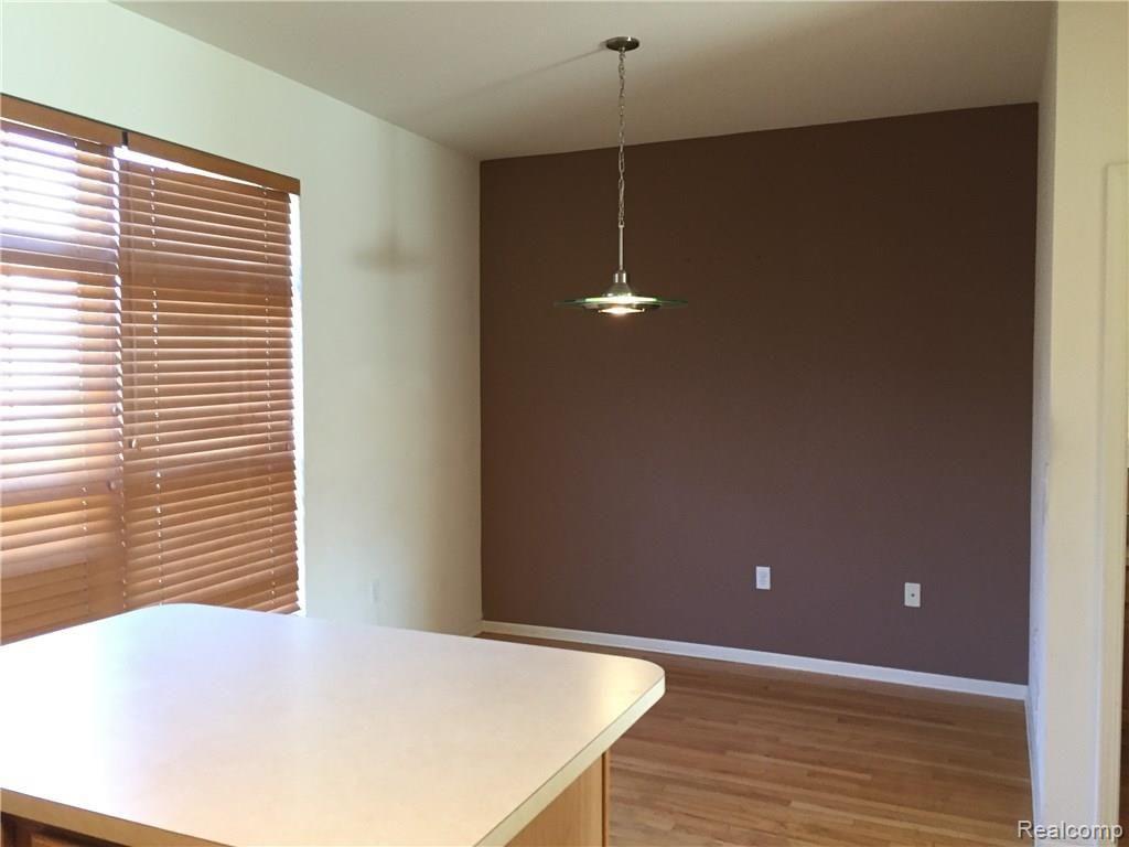 572 Cherry Orchard Road Canton, MI 48188 - Photo 6 of 15