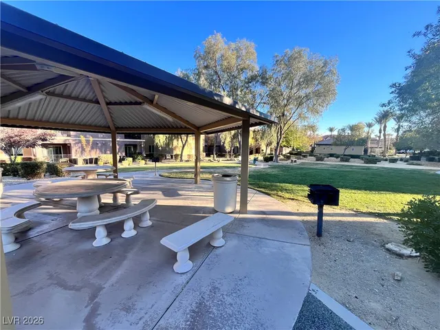 $1,625 | 6868 Sky Pointe Drive, Unit 2105, Las Vegas, NV 89131