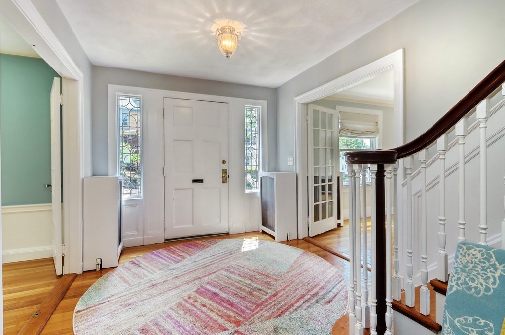 14 Nowell Road Melrose, MA 02176 - Photo 3 of 41
