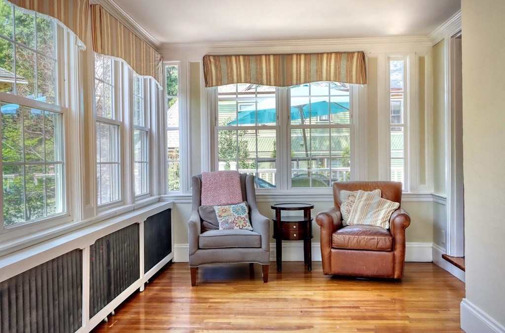 14 Nowell Road Melrose, MA 02176 - Photo 8 of 41