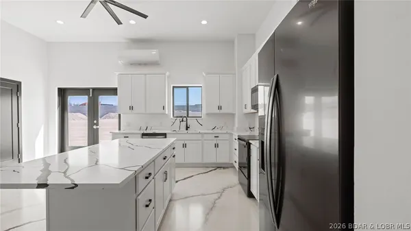 $494,800 | 100 Blue Heron Hill Lane, Unit 219, Lake Ozark, MO 65049