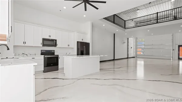 $494,800 | 100 Blue Heron Hill Lane, Unit 219, Lake Ozark, MO 65049