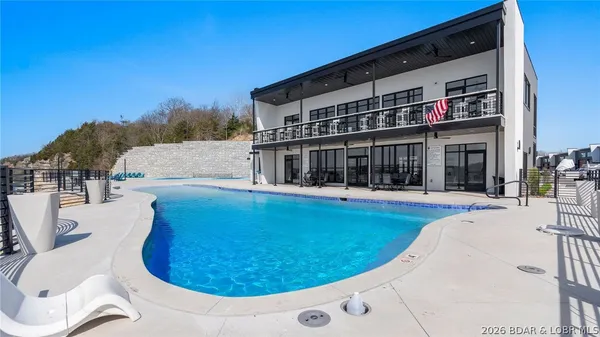 $494,800 | 100 Blue Heron Hill Lane, Unit 219, Lake Ozark, MO 65049