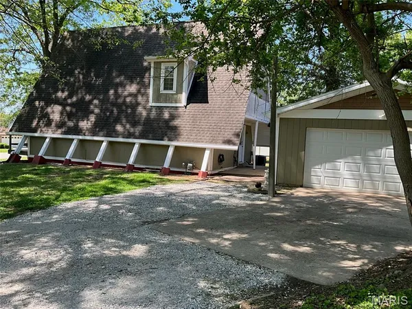 $245,000 | 103 Branch Drive, Edwardsville, IL 62025