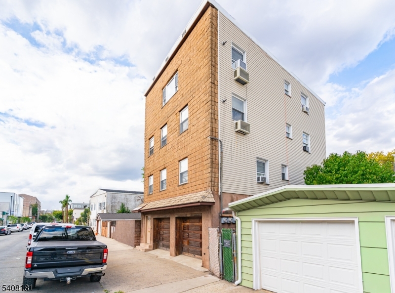 228 East Kinney Street Newark, NJ 07105 - Photo 2 of 16