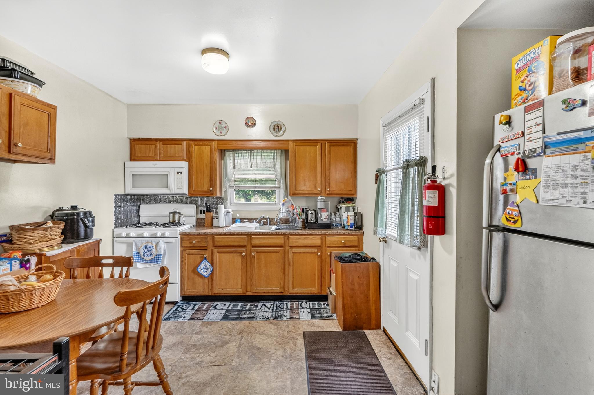 25 Grant Swedesboro, NJ 08085 - Photo 8 of 32