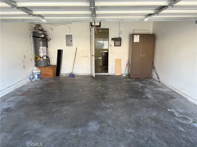 $669,000 | 17 East Plymouth Street, Long Beach, CA 90805