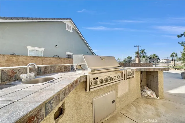 $999,000 | 519 Cedarbrook Lane, Corona, CA 92879