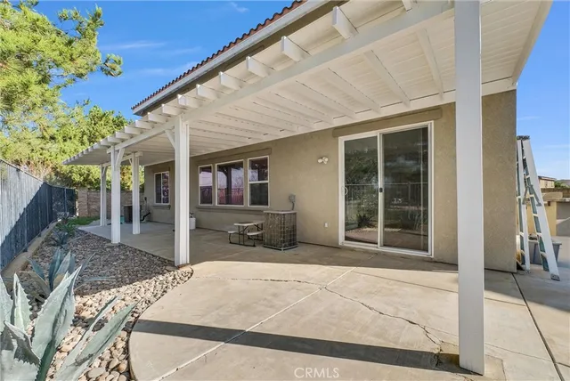 $999,000 | 519 Cedarbrook Lane, Corona, CA 92879