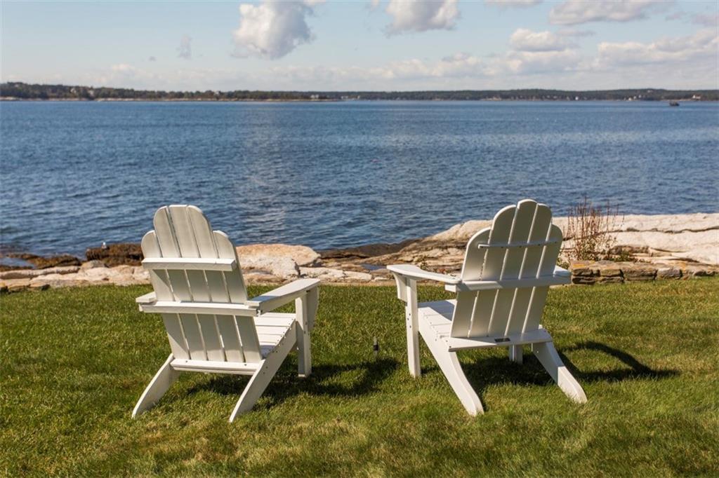 132 Shore Road Boothbay, ME 04544 - Photo 4 of 28 Photo