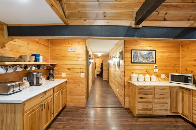 $879,000 | 2697 North 176th Avenue, Walkerville, MI 49459