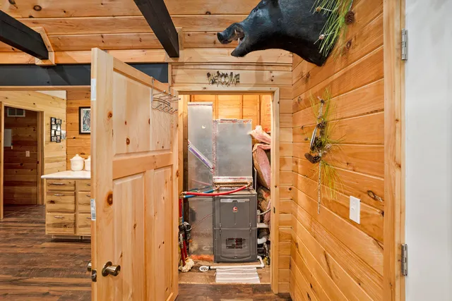 $879,000 | 2697 North 176th Avenue, Walkerville, MI 49459