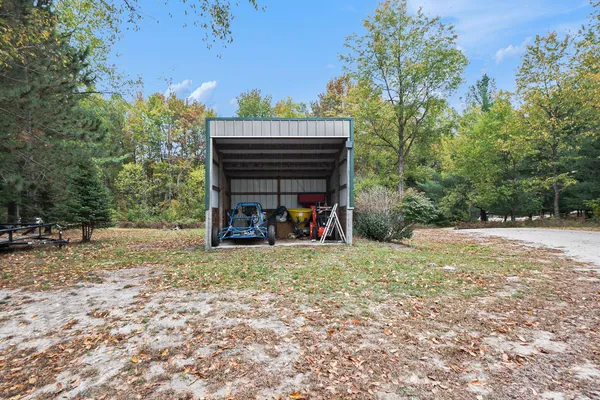 $849,900 | 2697 North 176th Avenue, Walkerville, MI 49459