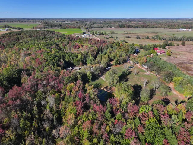 $879,000 | 2697 North 176th Avenue, Walkerville, MI 49459