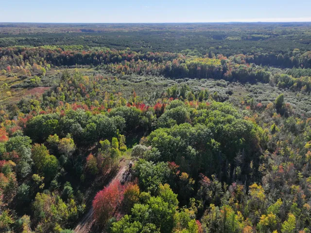 $879,000 | 2697 North 176th Avenue, Walkerville, MI 49459