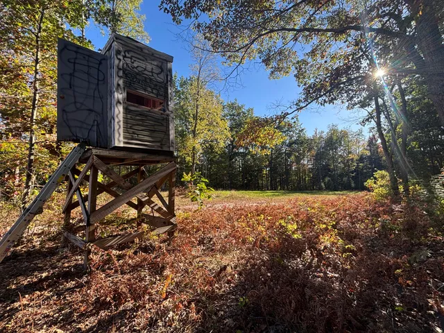 $879,000 | 2697 North 176th Avenue, Walkerville, MI 49459