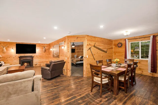 $879,000 | 2697 North 176th Avenue, Walkerville, MI 49459