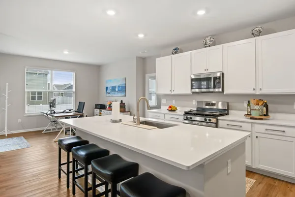 $595,000 | 1167 Slade Road, South Elgin, IL 60177