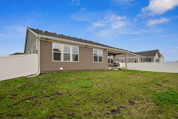 $595,000 | 1167 Slade Road, South Elgin, IL 60177