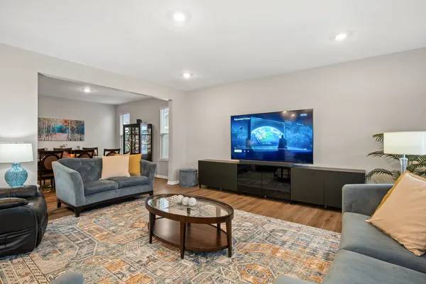 $595,000 | 1167 Slade Road, South Elgin, IL 60177