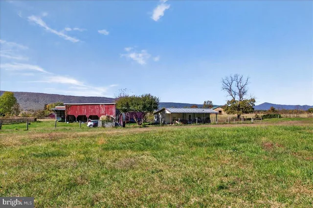 $1,500,000 | 239 Mt Carmel Road, Luray, VA 22835