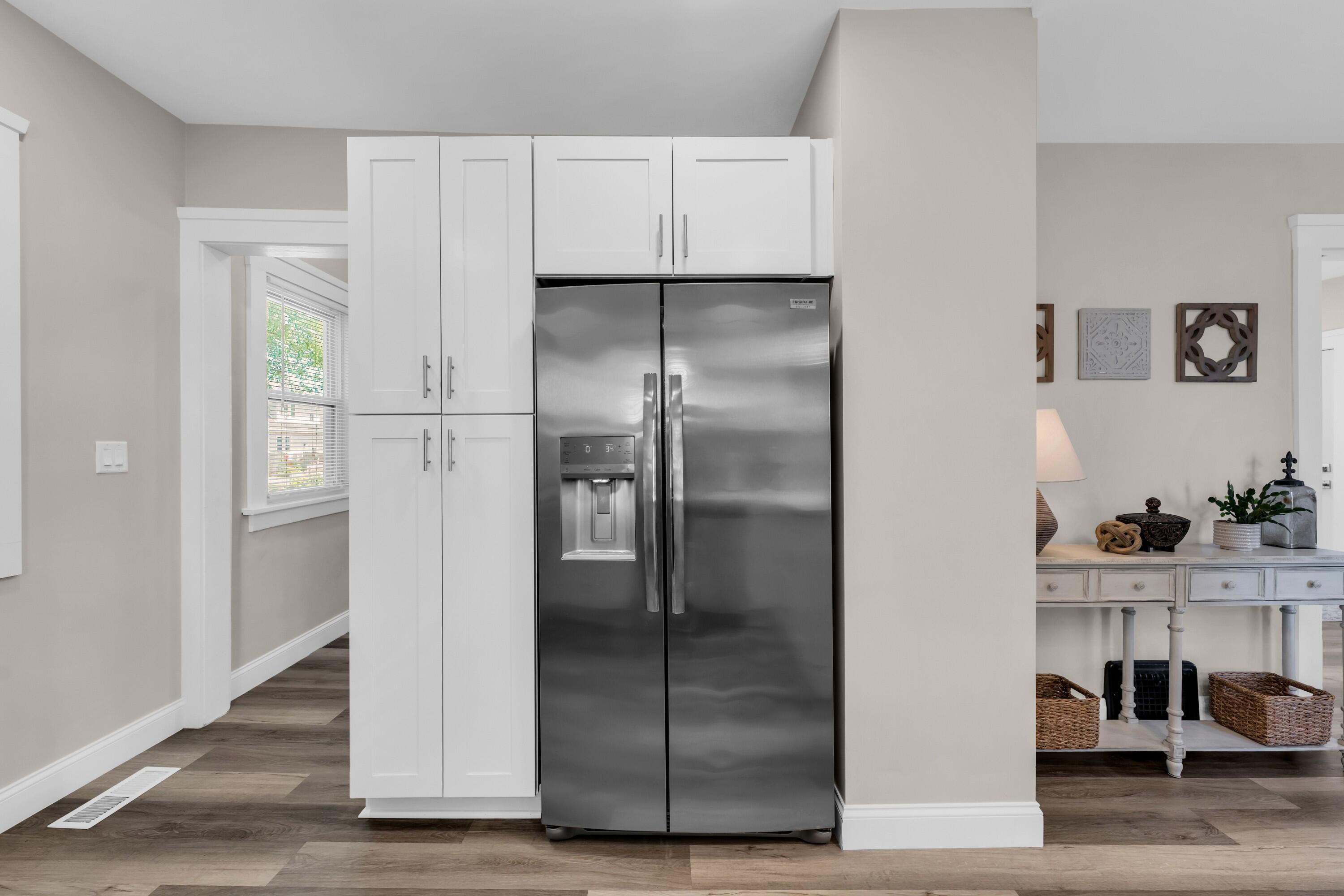 2900 21st Street Racine, WI 53403 - Photo 17 of 36 Stainless Appliances