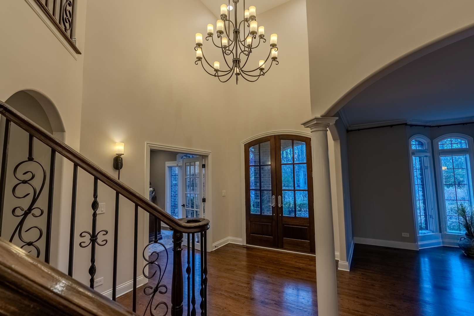 863 Bittersweet Drive Northbrook, IL 60062 - Photo 4 of 51 a view of entryway