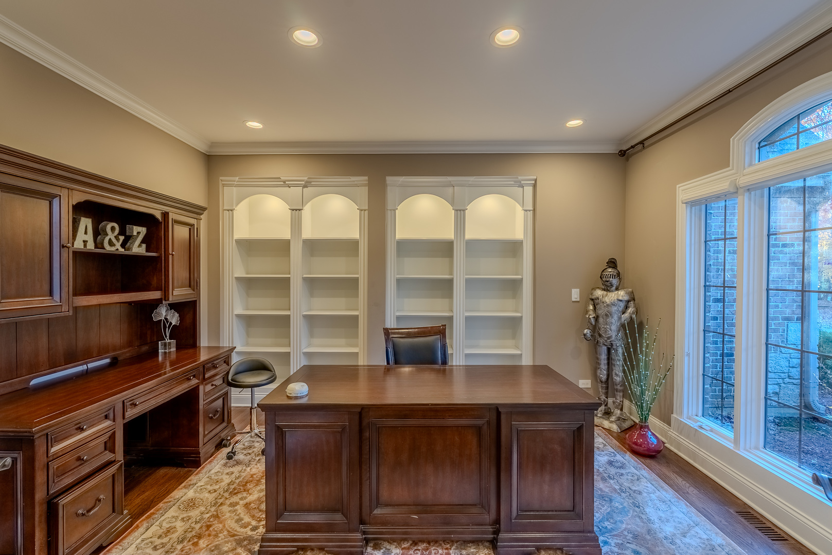 863 Bittersweet Drive Northbrook, IL 60062 - Photo 7 of 51 a view of a workspace with furniture