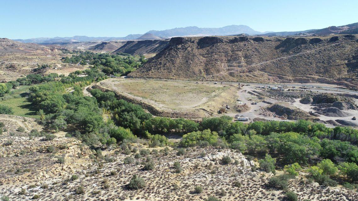 Gunlock Road Road Gunlock, UT 84733 - Photo 4 of 11 Aerial 3