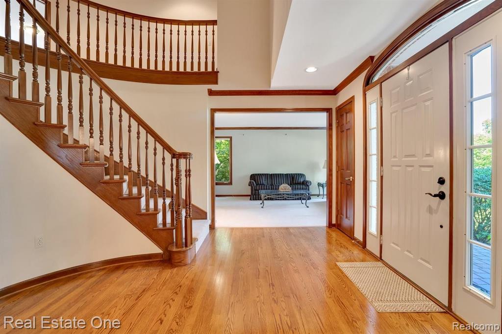 1138 Ridgeway Drive Rochester, MI 48307 - Photo 4 of 65