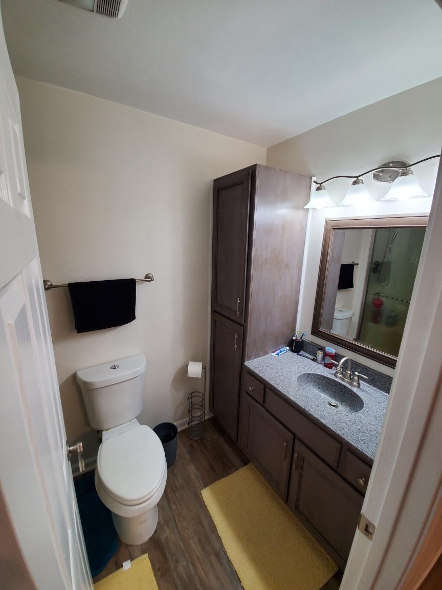 4260 Edenshire Road Roanoke, VA 24014 - Photo 6 of 19 MasterBath