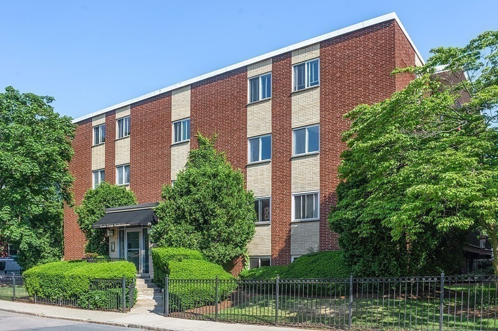 29 Custer Street, Unit 201 Boston, MA 02130 - Photo 9 of 16