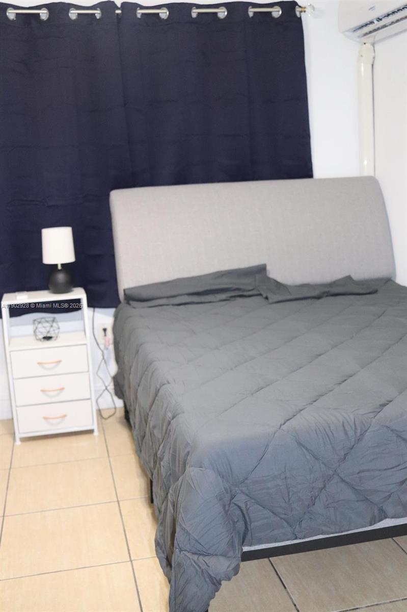 20022 Northwest 58th Court, Unit 1 Hialeah, FL 33015 - Photo 8 of 12